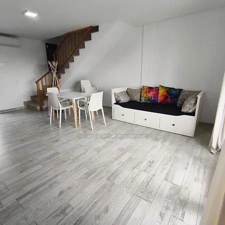 3 Private - 3 Privadas Shared Duplex Gara With Private Pool Privatunterkunft *