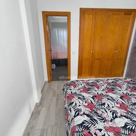 Alloggio in famiglia 3 Private - 3 Privadas Shared Duplex Gara With Private Pool